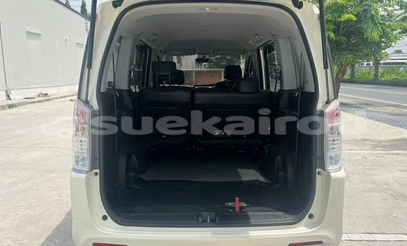 Buy Used Honda Stepwgn White Car in Bangkok in Bangkok Buy Used Honda Stepwgn White Car in Bangkok in Bangkok