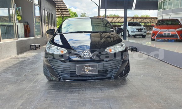 Buy Used Toyota Altiv Black Car in Ratchaburi in Ratchaburi