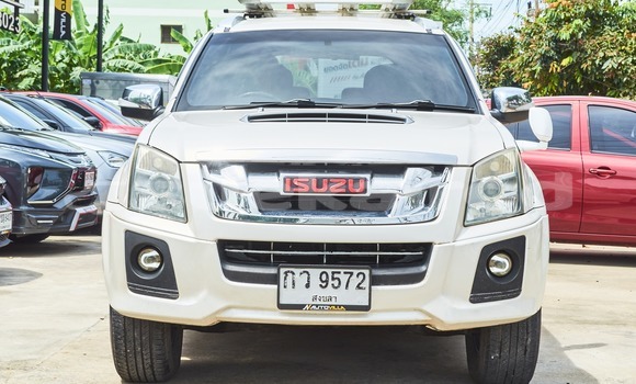 Buy Used Isuzu MU-7 White Car in Bangkok in Bangkok Buy Used Isuzu MU-7 White Car in Bangkok in Bangkok
