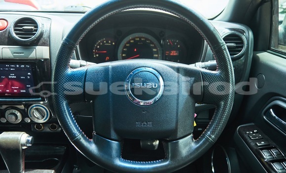 Buy Used Isuzu MU-7 White Car in Bangkok in Bangkok Buy Used Isuzu MU-7 White Car in Bangkok in Bangkok