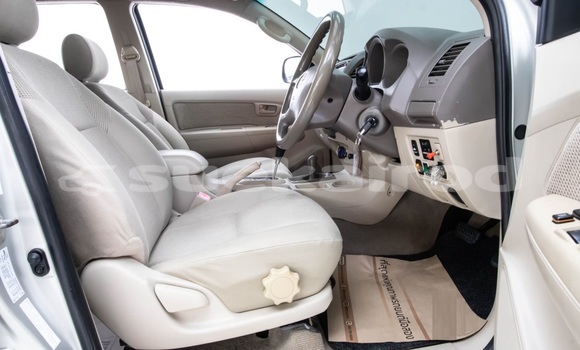 Buy Used Toyota Hiluxe VIGO Other Car in Bangkok in Bangkok Buy Used Toyota Hiluxe VIGO Other Car in Bangkok in Bangkok
