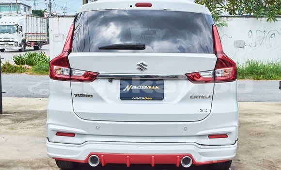 Buy Used Suzuki Ertiga White Car in Bangkok in Bangkok Buy Used Suzuki Ertiga White Car in Bangkok in Bangkok