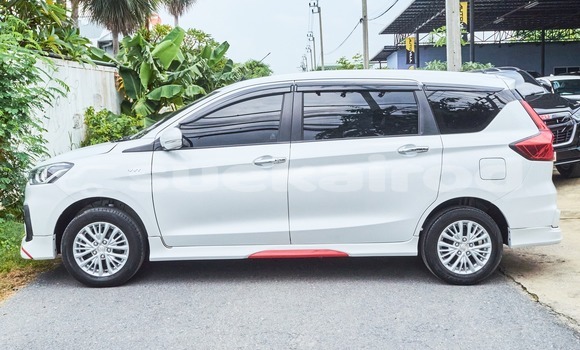 Buy Used Suzuki Ertiga White Car in Bangkok in Bangkok Buy Used Suzuki Ertiga White Car in Bangkok in Bangkok