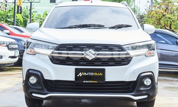 Buy Used Suzuki XL7 White Car in Bangkok in Bangkok Buy Used Suzuki XL7 White Car in Bangkok in Bangkok