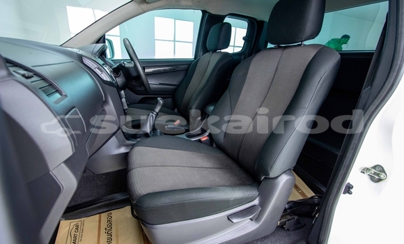 ซื้อ รถมือสอง Isuzu D-Max ขาว รถยนต์ ใน %{เมือง} ใน กรุงเทพมหานคร ซื้อ รถมือสอง Isuzu D-Max ขาว รถยนต์ ใน %{เมือง} ใน กรุงเทพมหานคร