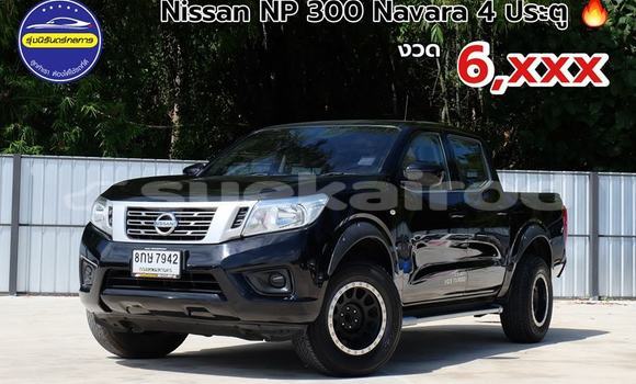 ซื้อ รถมือสอง Nissan Navara สีดำ รถยนต์ ใน %{เมือง} ใน กรุงเทพมหานคร