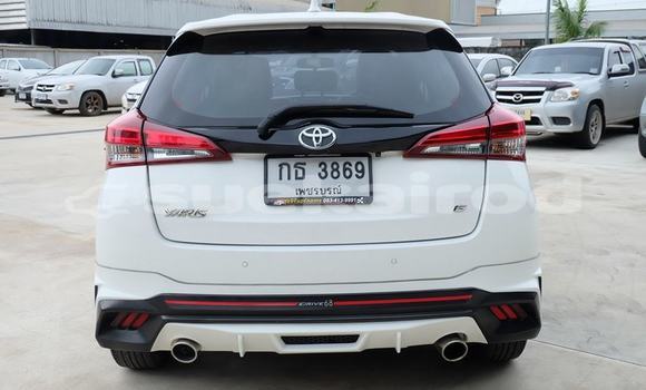 ซื้อ รถมือสอง Toyota Yaris ขาว รถยนต์ ใน %{เมือง} ใน กรุงเทพมหานคร ซื้อ รถมือสอง Toyota Yaris ขาว รถยนต์ ใน %{เมือง} ใน กรุงเทพมหานคร