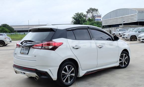 ซื้อ รถมือสอง Toyota Yaris ขาว รถยนต์ ใน %{เมือง} ใน กรุงเทพมหานคร ซื้อ รถมือสอง Toyota Yaris ขาว รถยนต์ ใน %{เมือง} ใน กรุงเทพมหานคร