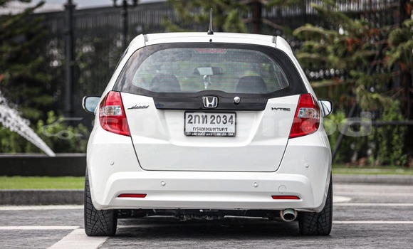 ซื้อ รถมือสอง Honda Jazz ขาว รถยนต์ ใน %{เมือง} ใน กรุงเทพมหานคร ซื้อ รถมือสอง Honda Jazz ขาว รถยนต์ ใน %{เมือง} ใน กรุงเทพมหานคร