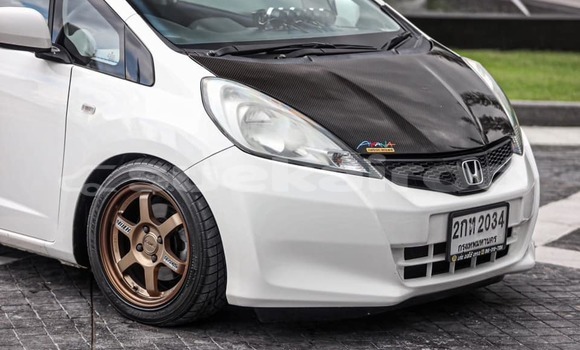 ซื้อ รถมือสอง Honda Jazz ขาว รถยนต์ ใน %{เมือง} ใน กรุงเทพมหานคร ซื้อ รถมือสอง Honda Jazz ขาว รถยนต์ ใน %{เมือง} ใน กรุงเทพมหานคร