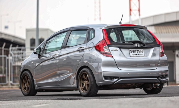 ซื้อ รถมือสอง Honda Jazz เงิน รถยนต์ ใน %{เมือง} ใน กรุงเทพมหานคร ซื้อ รถมือสอง Honda Jazz เงิน รถยนต์ ใน %{เมือง} ใน กรุงเทพมหานคร