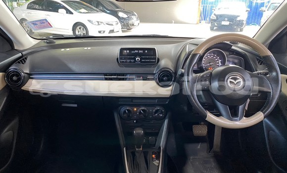 ซื้อ รถมือสอง Mazda 2 สีแดง รถยนต์ ใน %{เมือง} ใน กรุงเทพมหานคร ซื้อ รถมือสอง Mazda 2 สีแดง รถยนต์ ใน %{เมือง} ใน กรุงเทพมหานคร