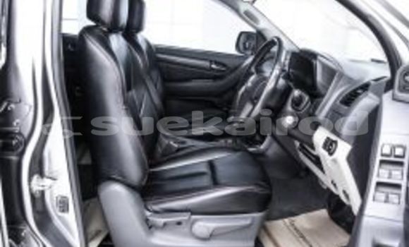 Buy Used Chevrolet Colorado Other Car in Bangkok in Bangkok Buy Used Chevrolet Colorado Other Car in Bangkok in Bangkok