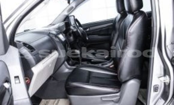 Buy Used Chevrolet Colorado Other Car in Bangkok in Bangkok Buy Used Chevrolet Colorado Other Car in Bangkok in Bangkok