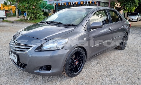 ซื้อ รถมือสอง Toyota Vios อื่น ๆ รถยนต์ ใน %{เมือง} ใน กรุงเทพมหานคร