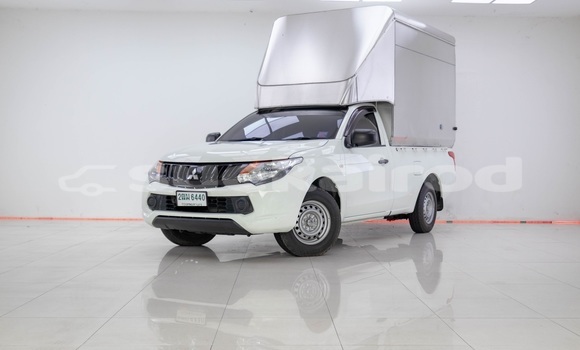 Buy Used Mitsubishi Triton White Car in Bangkok in Bangkok