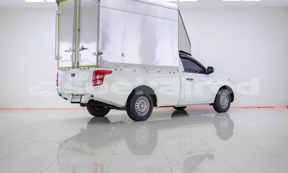 Buy Used Mitsubishi Triton White Car in Bangkok in Bangkok Buy Used Mitsubishi Triton White Car in Bangkok in Bangkok
