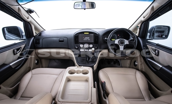 ซื้อ รถมือสอง Hyundai H1 เงิน รถยนต์ ใน %{เมือง} ใน กรุงเทพมหานคร ซื้อ รถมือสอง Hyundai H1 เงิน รถยนต์ ใน %{เมือง} ใน กรุงเทพมหานคร