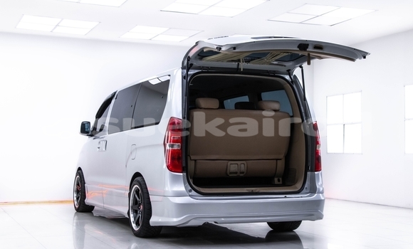 ซื้อ รถมือสอง Hyundai H1 เงิน รถยนต์ ใน %{เมือง} ใน กรุงเทพมหานคร ซื้อ รถมือสอง Hyundai H1 เงิน รถยนต์ ใน %{เมือง} ใน กรุงเทพมหานคร