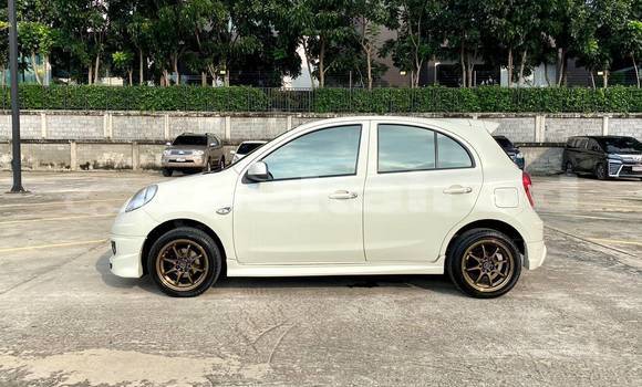 Buy Used Nissan March White Car in Bangkok in Bangkok Buy Used Nissan March White Car in Bangkok in Bangkok