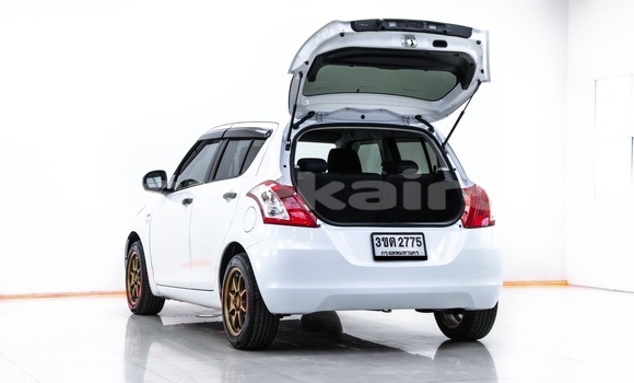 ซื้อ รถมือสอง Suzuki Swift ขาว รถยนต์ ใน %{เมือง} ใน กรุงเทพมหานคร ซื้อ รถมือสอง Suzuki Swift ขาว รถยนต์ ใน %{เมือง} ใน กรุงเทพมหานคร