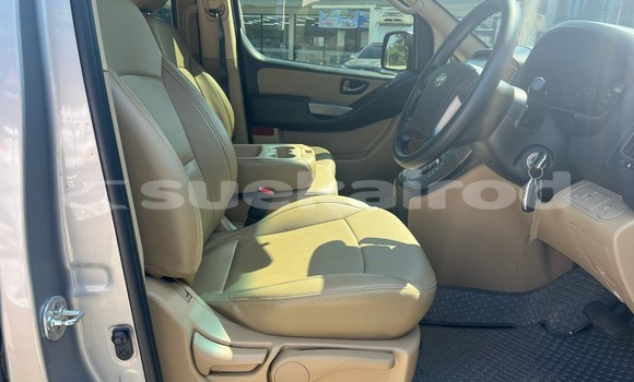 Buy Used Hyundai H1 Other Car in Bangkok in Bangkok Buy Used Hyundai H1 Other Car in Bangkok in Bangkok