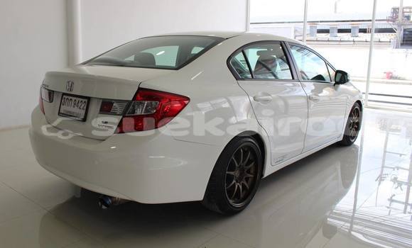 ซื้อ รถมือสอง Honda Civic ขาว รถยนต์ ใน %{เมือง} ใน กรุงเทพมหานคร ซื้อ รถมือสอง Honda Civic ขาว รถยนต์ ใน %{เมือง} ใน กรุงเทพมหานคร