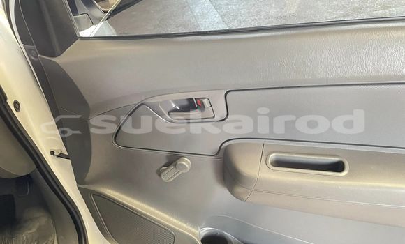 Buy Used Toyota Hiluxe VIGO White Car in Bangkok in Bangkok Buy Used Toyota Hiluxe VIGO White Car in Bangkok in Bangkok