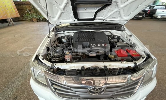 Buy Used Toyota Hiluxe VIGO White Car in Bangkok in Bangkok Buy Used Toyota Hiluxe VIGO White Car in Bangkok in Bangkok