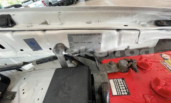 Buy Used Toyota Hiluxe VIGO White Car in Bangkok in Bangkok Buy Used Toyota Hiluxe VIGO White Car in Bangkok in Bangkok