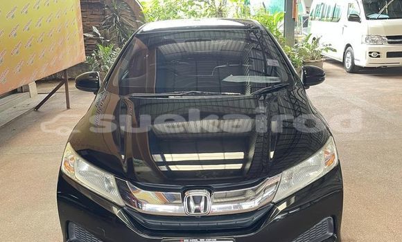 ซื้อ รถมือสอง Honda City สีดำ รถยนต์ ใน %{เมือง} ใน กรุงเทพมหานคร