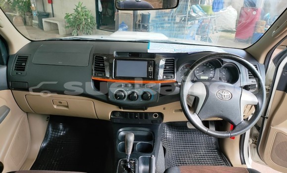 Buy Used Toyota Hiluxe VIGO White Car in Bangkok in Bangkok Buy Used Toyota Hiluxe VIGO White Car in Bangkok in Bangkok