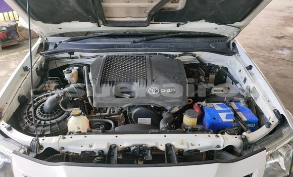 Buy Used Toyota Hiluxe VIGO White Car in Bangkok in Bangkok Buy Used Toyota Hiluxe VIGO White Car in Bangkok in Bangkok