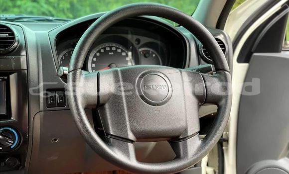 ซื้อ รถมือสอง Isuzu D-Max ขาว รถยนต์ ใน %{เมือง} ใน กรุงเทพมหานคร ซื้อ รถมือสอง Isuzu D-Max ขาว รถยนต์ ใน %{เมือง} ใน กรุงเทพมหานคร