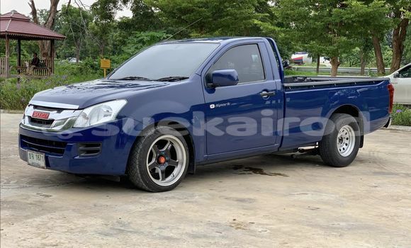 Buy Used Isuzu D-Max Blue Car in Bangkok in Bangkok