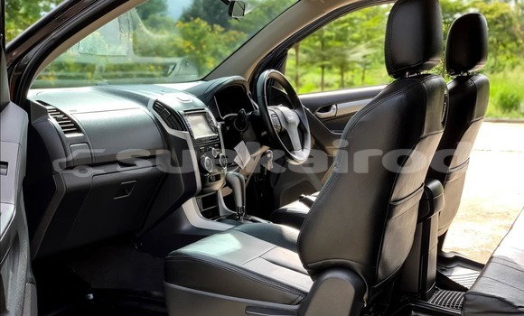 ซื้อ รถมือสอง Isuzu D-Max สีดำ รถยนต์ ใน %{เมือง} ใน กรุงเทพมหานคร ซื้อ รถมือสอง Isuzu D-Max สีดำ รถยนต์ ใน %{เมือง} ใน กรุงเทพมหานคร