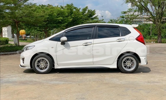 ซื้อ รถมือสอง Honda Jazz ขาว รถยนต์ ใน %{เมือง} ใน กรุงเทพมหานคร ซื้อ รถมือสอง Honda Jazz ขาว รถยนต์ ใน %{เมือง} ใน กรุงเทพมหานคร