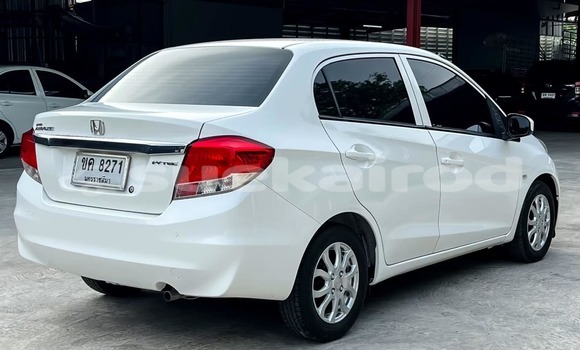 ซื้อ รถมือสอง Honda Brio ขาว รถยนต์ ใน %{เมือง} ใน กรุงเทพมหานคร ซื้อ รถมือสอง Honda Brio ขาว รถยนต์ ใน %{เมือง} ใน กรุงเทพมหานคร