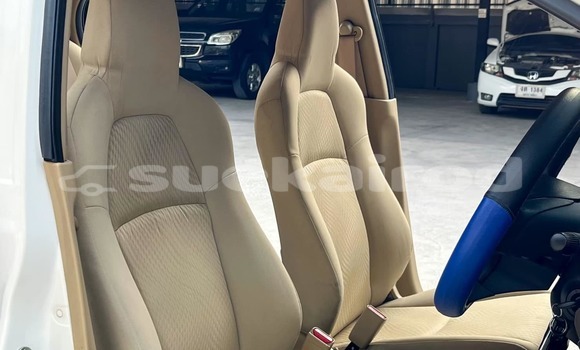 ซื้อ รถมือสอง Honda Brio ขาว รถยนต์ ใน %{เมือง} ใน กรุงเทพมหานคร ซื้อ รถมือสอง Honda Brio ขาว รถยนต์ ใน %{เมือง} ใน กรุงเทพมหานคร