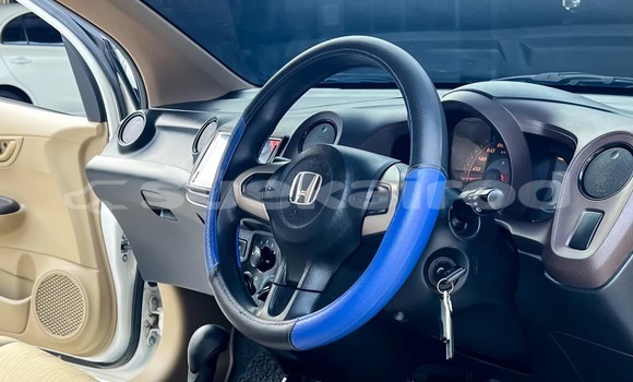 ซื้อ รถมือสอง Honda Brio ขาว รถยนต์ ใน %{เมือง} ใน กรุงเทพมหานคร ซื้อ รถมือสอง Honda Brio ขาว รถยนต์ ใน %{เมือง} ใน กรุงเทพมหานคร
