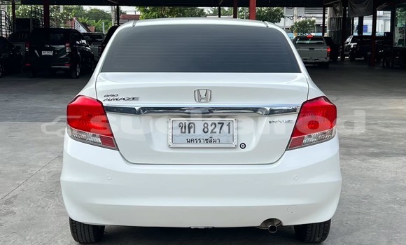 ซื้อ รถมือสอง Honda Brio ขาว รถยนต์ ใน %{เมือง} ใน กรุงเทพมหานคร ซื้อ รถมือสอง Honda Brio ขาว รถยนต์ ใน %{เมือง} ใน กรุงเทพมหานคร