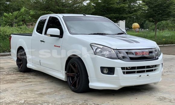 Buy Used Isuzu D-Max White Car in Bangkok in Bangkok Buy Used Isuzu D-Max White Car in Bangkok in Bangkok