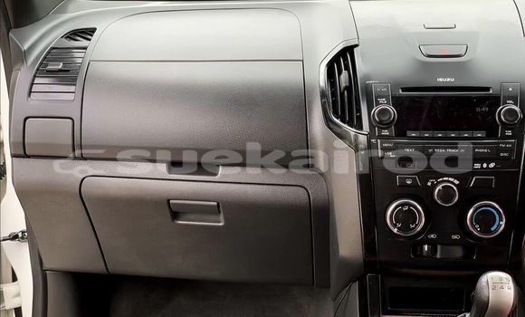 Buy Used Isuzu D-Max White Car in Bangkok in Bangkok Buy Used Isuzu D-Max White Car in Bangkok in Bangkok