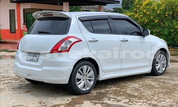 ซื้อ รถมือสอง Suzuki Swift ขาว รถยนต์ ใน %{เมือง} ใน กรุงเทพมหานคร ซื้อ รถมือสอง Suzuki Swift ขาว รถยนต์ ใน %{เมือง} ใน กรุงเทพมหานคร