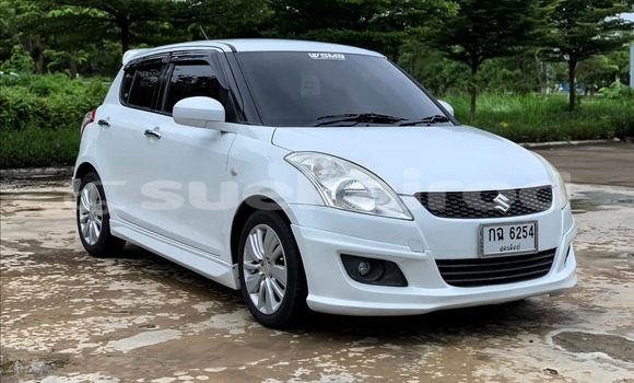 ซื้อ รถมือสอง Suzuki Swift ขาว รถยนต์ ใน %{เมือง} ใน กรุงเทพมหานคร ซื้อ รถมือสอง Suzuki Swift ขาว รถยนต์ ใน %{เมือง} ใน กรุงเทพมหานคร