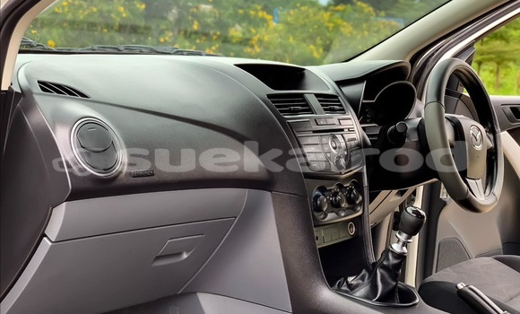 ซื้อ รถมือสอง Mazda BT-50 ขาว รถยนต์ ใน %{เมือง} ใน กรุงเทพมหานคร ซื้อ รถมือสอง Mazda BT-50 ขาว รถยนต์ ใน %{เมือง} ใน กรุงเทพมหานคร