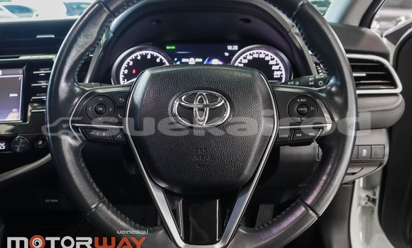 Buy Used Toyota Camry White Car in Bangkok in Bangkok Buy Used Toyota Camry White Car in Bangkok in Bangkok
