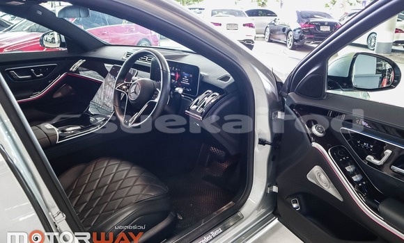 Buy Used Mercedes-Benz S-klasse Silver Car in Bangkok in Bangkok Buy Used Mercedes-Benz S-klasse Silver Car in Bangkok in Bangkok