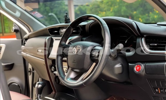 ซื้อ รถมือสอง Toyota Fortuner ขาว รถยนต์ ใน %{เมือง} ใน กรุงเทพมหานคร ซื้อ รถมือสอง Toyota Fortuner ขาว รถยนต์ ใน %{เมือง} ใน กรุงเทพมหานคร