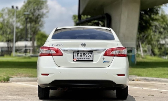 Buy Used Nissan SYLPHY White Car in Bangkok in Bangkok Buy Used Nissan SYLPHY White Car in Bangkok in Bangkok